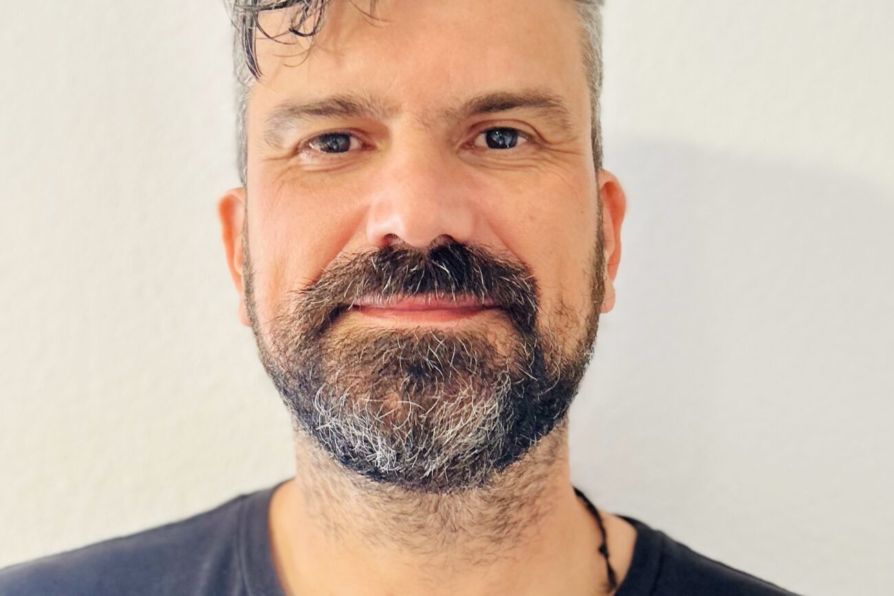Mora Seró, Iván