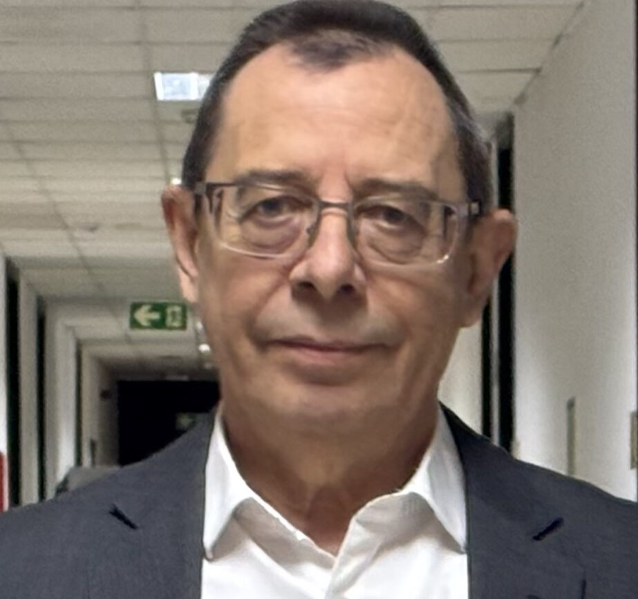 Casar Corredera, José Ramón